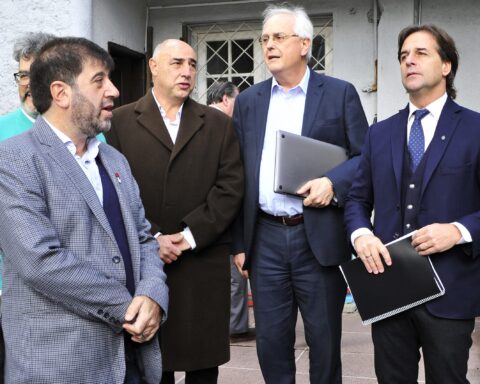 Lacalle Pou: "There is a very good job here, on something that is urgent, is sustainable for future generations and more supportive"