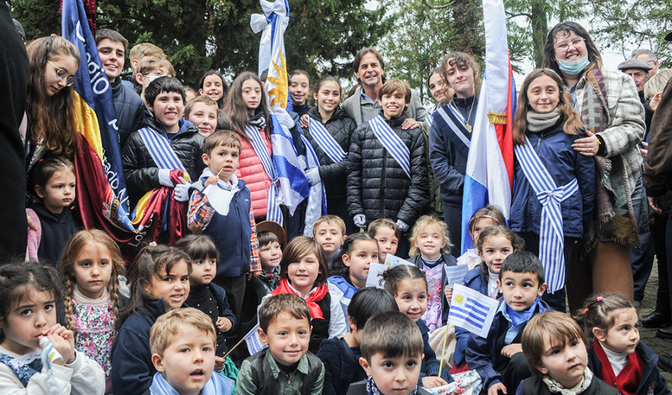 Lacalle Pou participated in an act commemorating the 126th anniversary of the founding of Los Cerrillos