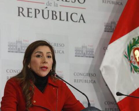 Lady Camones: Pedro Castillo should make a concrete decision about Geiner Alvarado