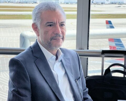 Lockward insiste Procuraduría viola proceso