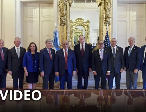 Manzur received US senators: "Increasing the ratio will represent more work"