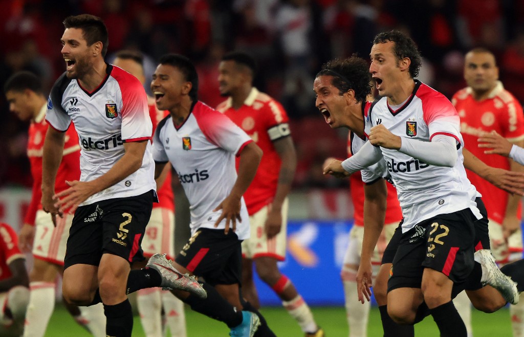 Melgar from Peru eliminates Inter de Porto Alegre from the South American