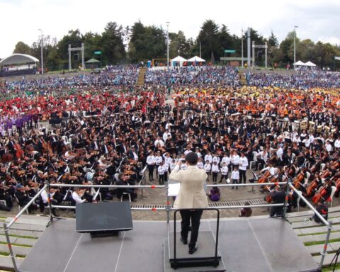 Message was directed towards peace: Bogotá Philharmonic on the 'largest concert in the world'