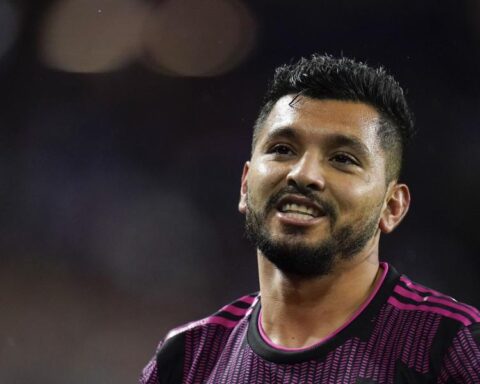 Mexico is confident that Tecatito will reach the World Cup: "We are waiting for it"