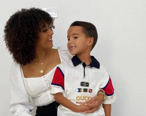 Madre del hijo de Anuel AA lo acusa de padre irresponsable