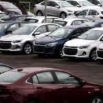 New vehicle sales have a slight drop in July, according to Fenabrave