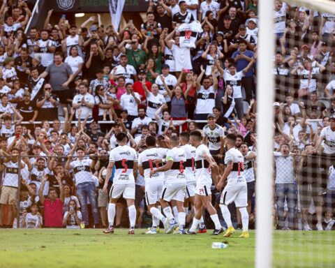 Olimpia wins 2-0 in the superclásico