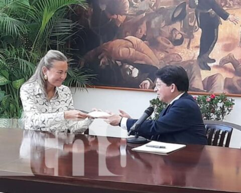 Ortega makes official the new ambassador of Spain in Nicaragua