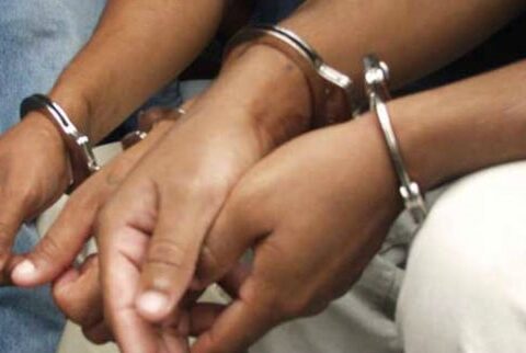 PN arrests three men in Haina: seizes 146 portions of drugs and a handmade weapon