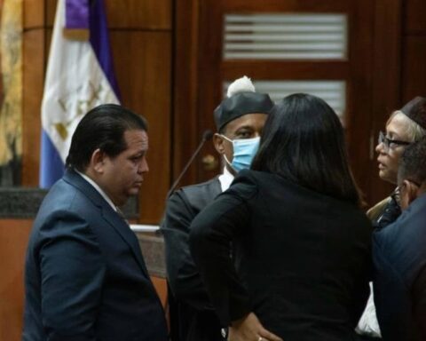 Aplazan para septiembre juicio fondo diputado PRM