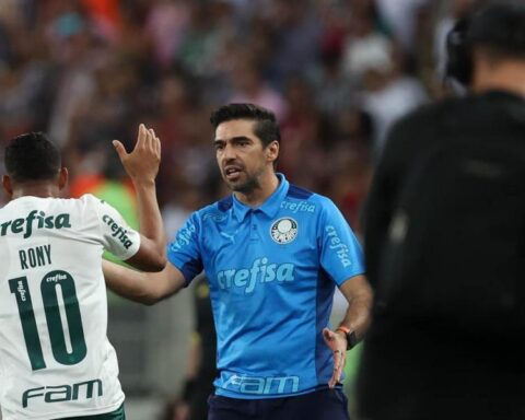 Palmeiras draws and maintains its advantage over Fluminense