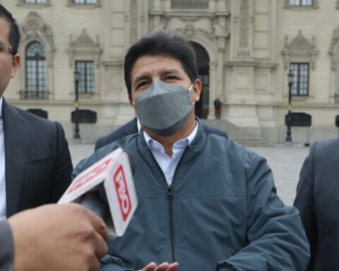 Pedro Castillo: "They want to make us understand that we come to do the same as previous governments"