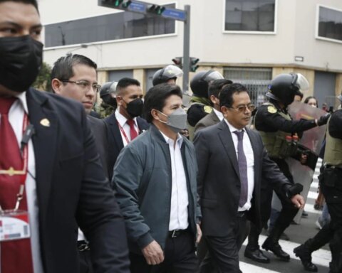 Pedro Castillo goes to testify to the Prosecutor's Office for the case of promotions in the Armed Forces