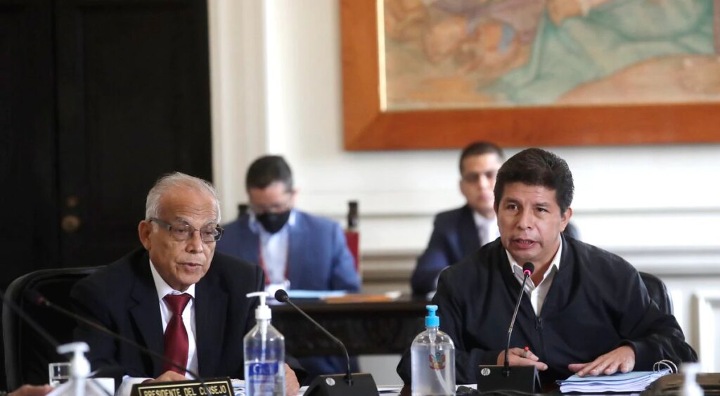 Pedro Castillo rejects the resignation of Aníbal Torres as head of the PCM
