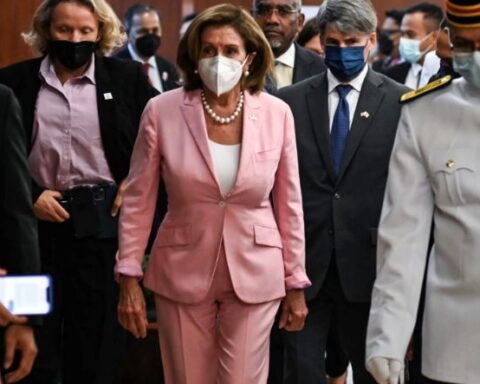 Pelosi leaves Malaysia as tensions rise over possible trip to Taiwan