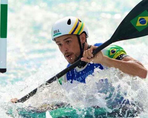 Pepê Gonçalves is bronze in the France stage of the Canoeing World Cup