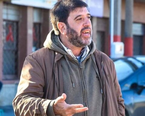 Pereira said that making a barbecue on the weekend is equivalent to a tenth of salary