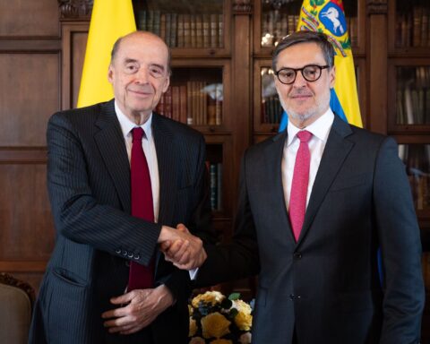 Plasencia delivered credentials as ambassador to Colombia