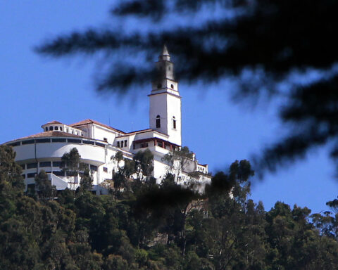 Police offer $10 million reward for those responsible for massive robbery on Monserrate hill