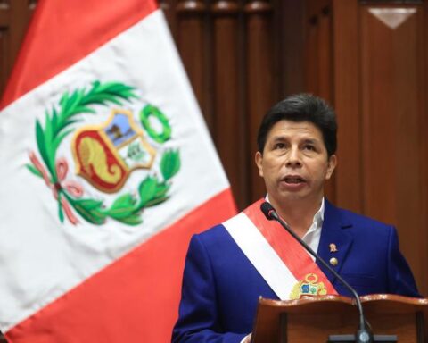 Popular Action requests the vacancy of Pedro Castillo