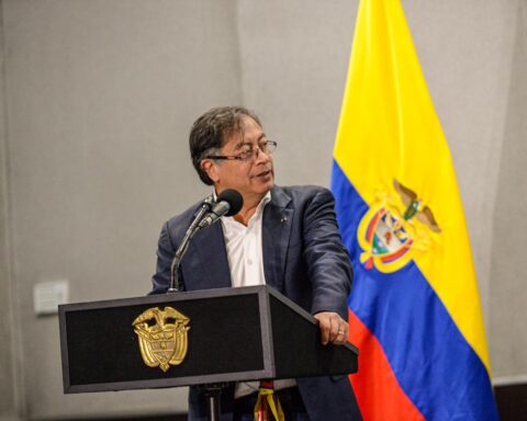 President Gustavo Petro criticized the reconstruction of Providencia