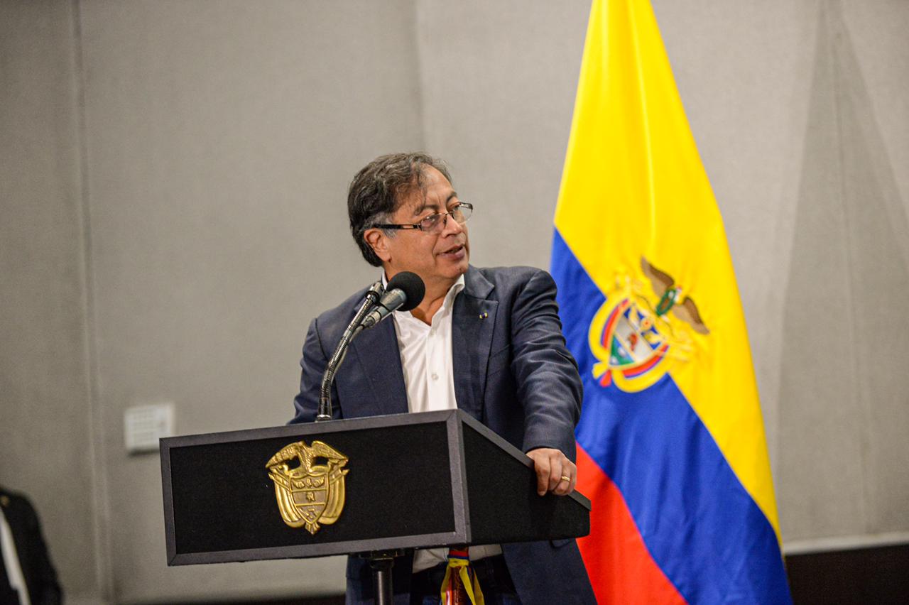 President Gustavo Petro criticized the reconstruction of Providencia