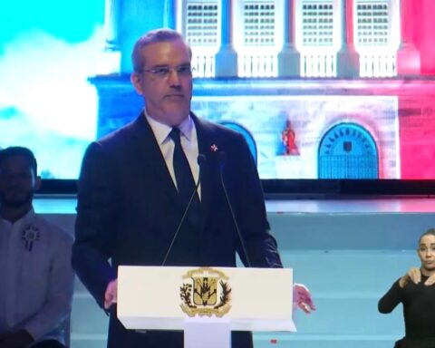 President says 3 UASD extensions are built with what was spent on campus parking in Santo Domingo