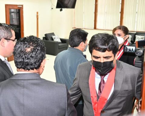 Prosecutor of the Nation received President Castillo for the case of irregular promotions in the Armed Forces.