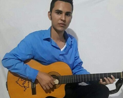 Regime deports to El Salvador a chorus girl who was imprisoned with Monsignor Álvarez