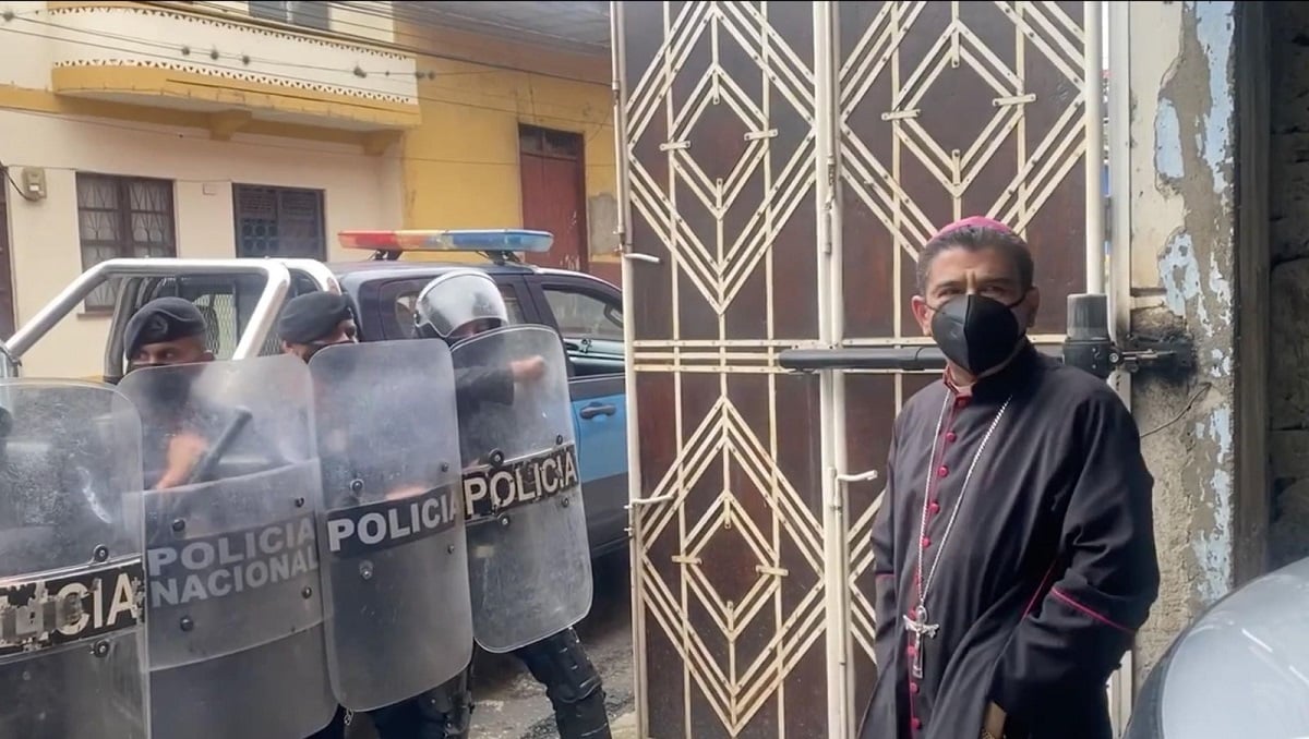 Regime locks up Bishop Álvarez in the Episcopal Curia of Matagalpa