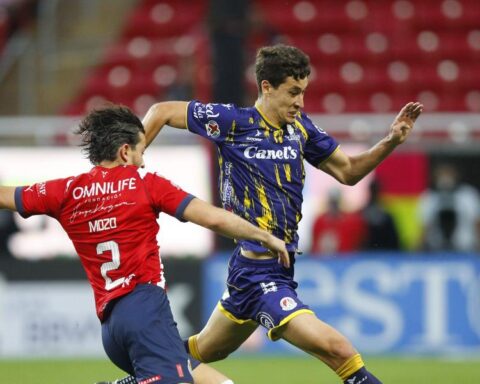 Sabin Merino scores his first goal in Mexico