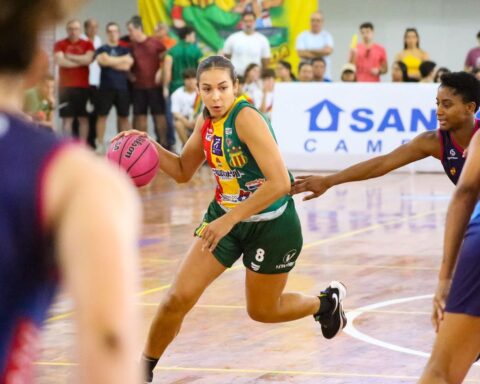 Sampaio Basquete leads in the final with Vera Cruz Campinas