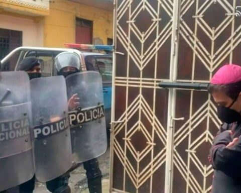 Régimen sandinista secuestra a Monseñor Rolando Álvarez