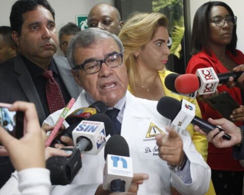 Senén Caba niega médicos bloqueen atención primaria