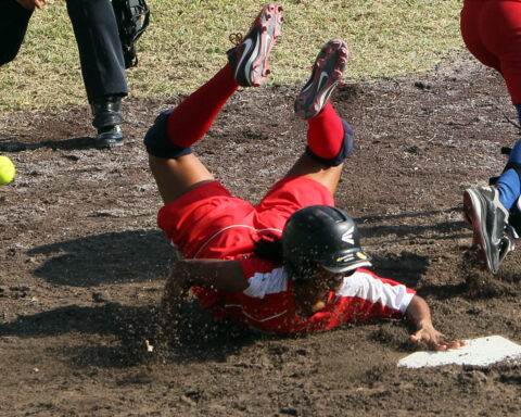 Softbol femenino. Foto: Cubadebate.
