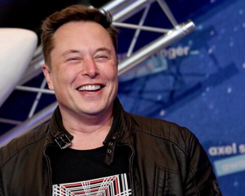 Starlink: why is Elon Musk launching thousands of satellites into space?