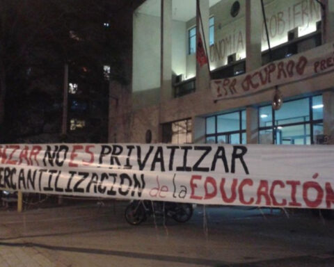 Students will be evicted from the study centers they occupy in order to demand more resources for their institutions