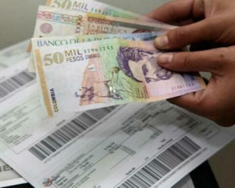 Tax reform: What some Colombians would pay with Petro income tax