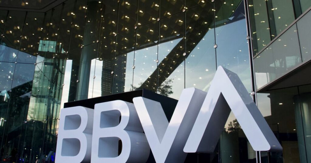 The CNBV fines BBVA, Bursamérica, Banorte and Vector for more than 20.6 million pesos