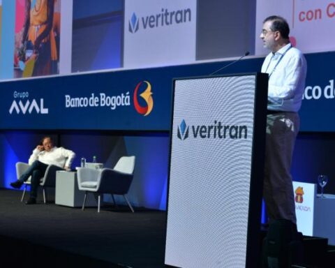 The GDP projection for 2023 decreased from 3.2% to 2.2%