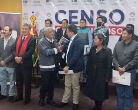 The Government fails to convince La Paz to agree to carry out the Census in 2024