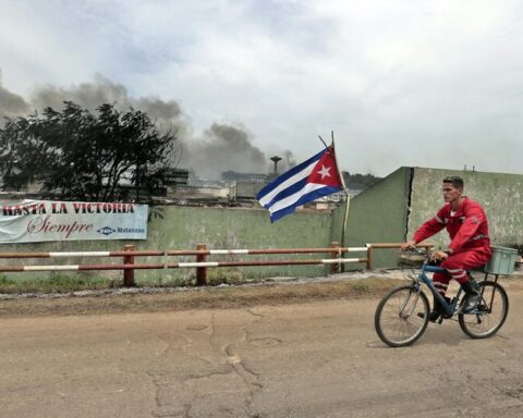 The Matanzas fire is controlled after five chaotic days