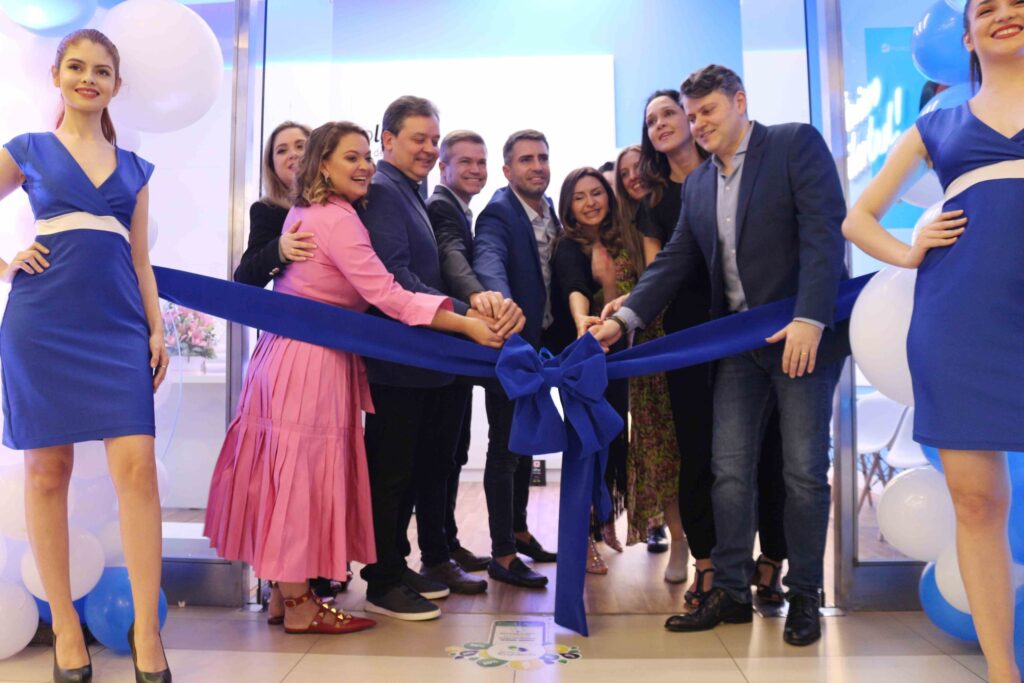 The company that has Xuxa as a partner makes its way in Paraguay