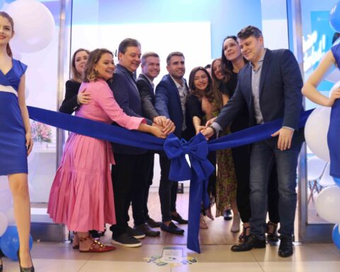 The company that has Xuxa as a partner makes its way in Paraguay