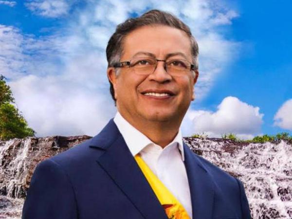The history of the official photo of Petro as president of Colombia