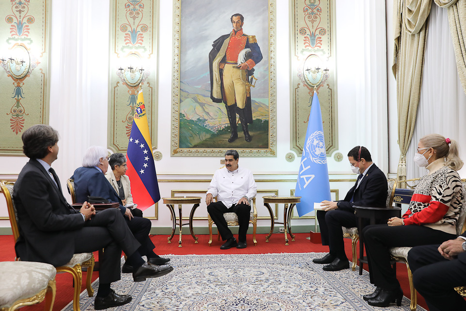 The person in charge of humanitarian affairs of the UN was received in Miraflores