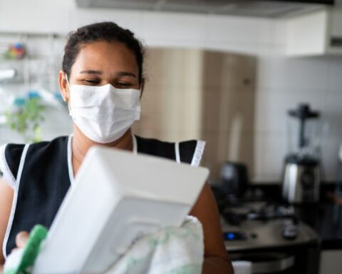 The union of domestic workers demands a new salary increase