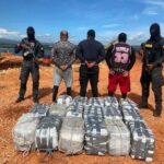 They arrest three with 414 packages of cocaine in a boat