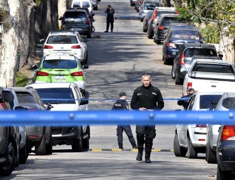 They arrested the lawyer's domestic employee and his wife murdered in their home