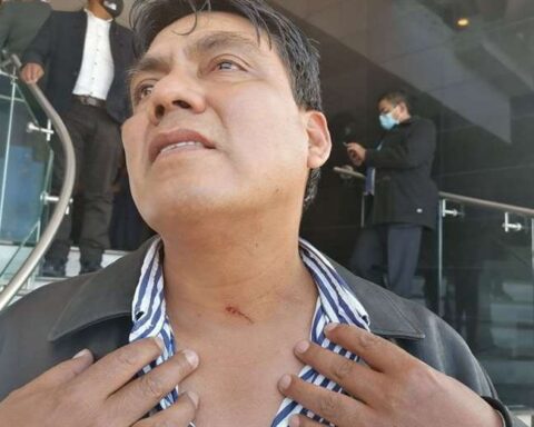 They impute the deputy of Cree for the alleged scratch of 2021 to the masista Héctor Arce